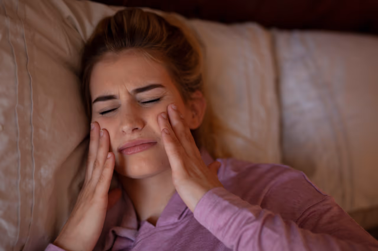 Custom nightguard appliance for bruxism and TMJ